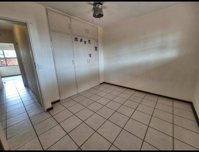 2 BEDROOM APARTMENT FOR SALE IN ALBERTON NORTH